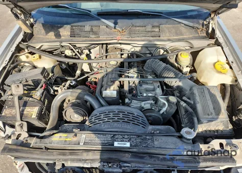 1998 Jeep Grand Cherokee Laredo z USA, uszkodzony, nr VIN 1J4GZ48S4WC338715